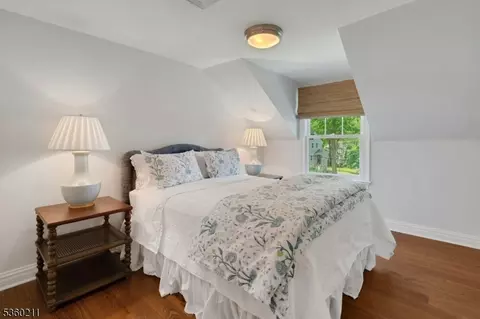 16 Sweetbriar Rd, Summit, NJ 07901 photo 23