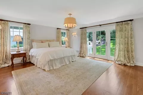 16 Sweetbriar Rd, Summit, NJ 07901 photo 17