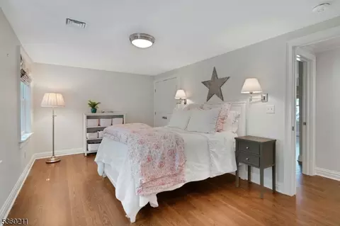 16 Sweetbriar Rd, Summit, NJ 07901 photo 26