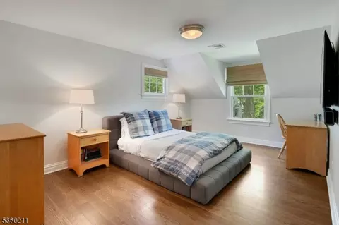 16 Sweetbriar Rd, Summit, NJ 07901 photo 25