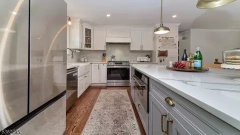 7 Knight Rd, Wayne, NJ 07470 photo 11