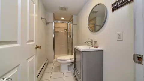 7 Knight Rd, Wayne, NJ 07470 photo 21