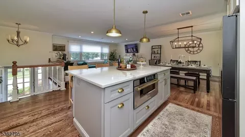 7 Knight Rd, Wayne, NJ 07470 photo 10