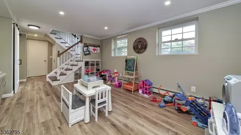 7 Knight Rd, Wayne, NJ 07470 photo 19