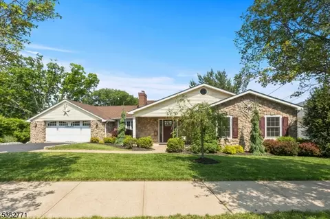 41 College Rd, Netcong, NJ 07857