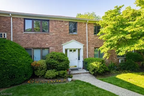 93 Troy Dr # A, Springfield, NJ 07081