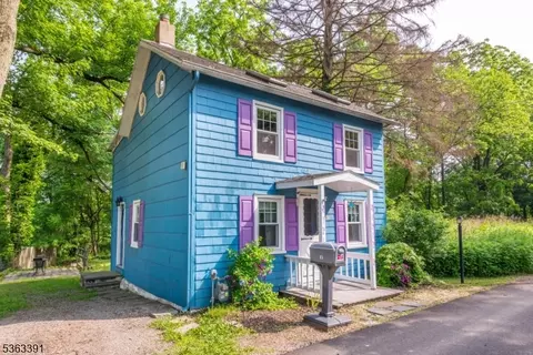 65 E Grand St, Hampton, NJ 08827 photo 2