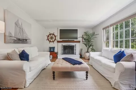 65 Berkeley Cir, Basking Ridge, NJ 07920 photo 8