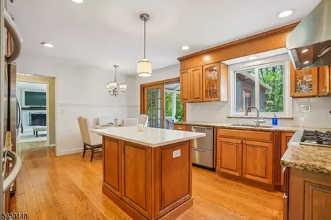 65 Berkeley Cir, Basking Ridge, NJ 07920 photo 10