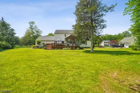 65 Berkeley Cir, Basking Ridge, NJ 07920 photo 30