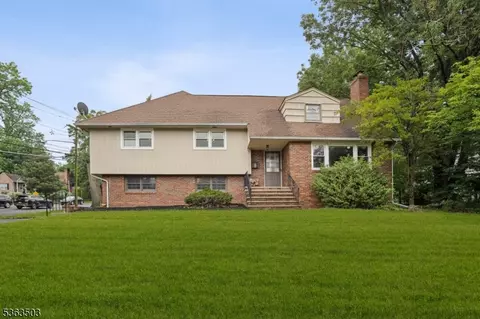 2 Linden Ave, West Orange, NJ 07052