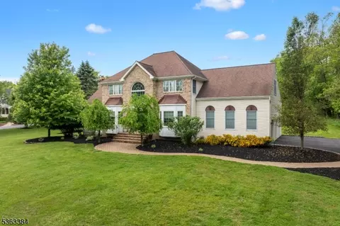 103 Omni Ct, Branchburg, NJ 08853