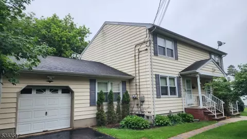 235-237 S 20th Ave, Manville, NJ 08835
