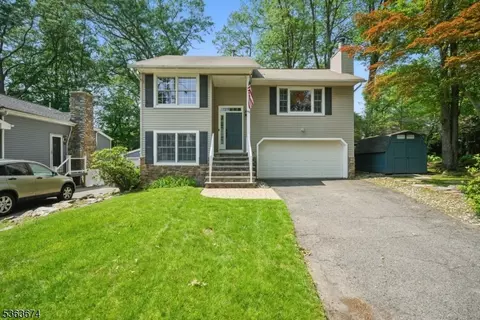 49 Longview Trl W, Denville, NJ 07834