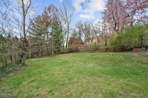 86 Cedar St, Millburn, NJ 07041 photo 39