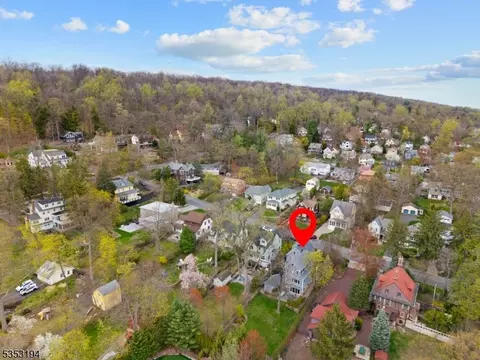 86 Cedar St, Millburn, NJ 07041 photo 43