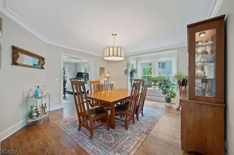 86 Cedar St, Millburn, NJ 07041 photo 9