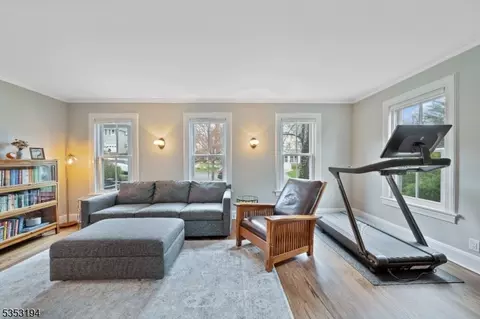 86 Cedar St, Millburn, NJ 07041 photo 7