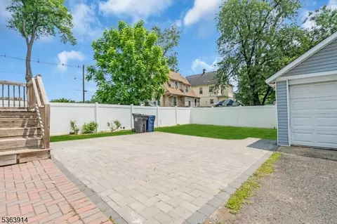 736 E 7th St, Plainfield, NJ 07062 photo 11
