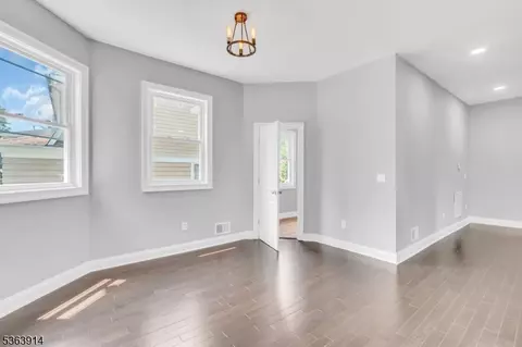 736 E 7th St, Plainfield, NJ 07062 photo 25