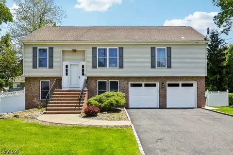 60 Preston Ave, East Hanover, NJ 07936