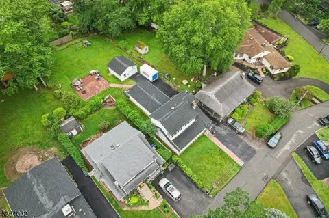 4 Lenape Trl, Wayne, NJ 07470 photo 43