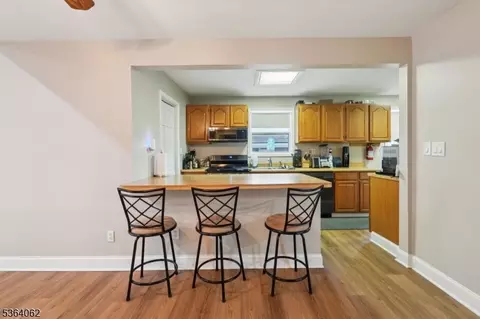 4 Lenape Trl, Wayne, NJ 07470 photo 14
