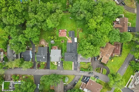 4 Lenape Trl, Wayne, NJ 07470 photo 44