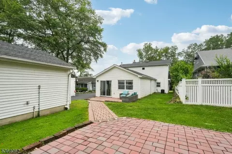 4 Lenape Trl, Wayne, NJ 07470 photo 32