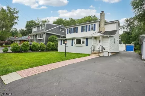 4 Lenape Trl, Wayne, NJ 07470 photo 4