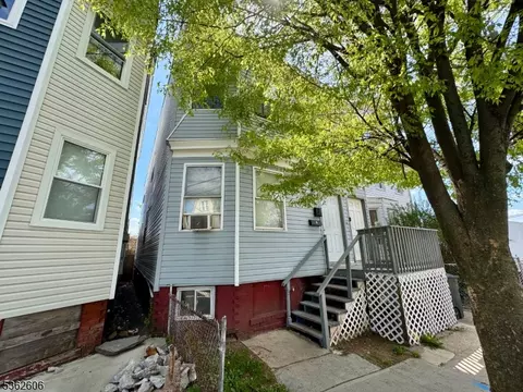 408 Chadwick Ave, Newark, NJ 07112