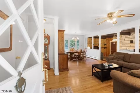6 Evergreen Pl, Hackettstown, NJ 07840 photo 5