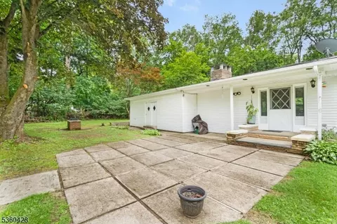 6 Evergreen Pl, Hackettstown, NJ 07840 photo 32