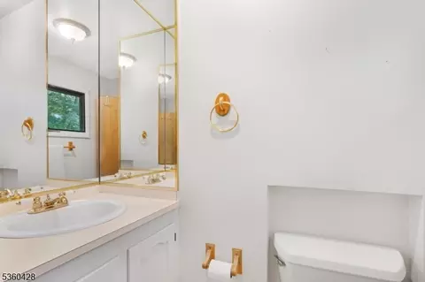 6 Evergreen Pl, Hackettstown, NJ 07840 photo 21