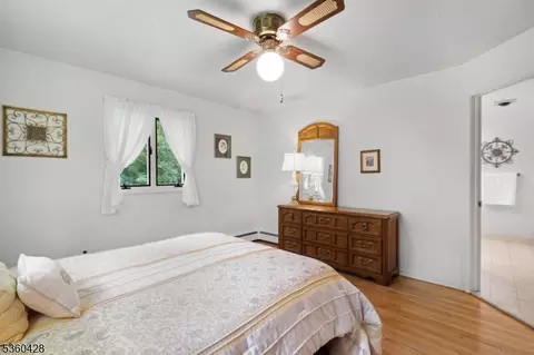 6 Evergreen Pl, Hackettstown, NJ 07840 photo 16