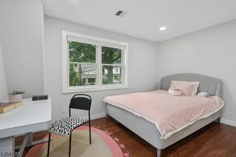 34 Rawley Pl, Millburn, NJ 07041 photo 35
