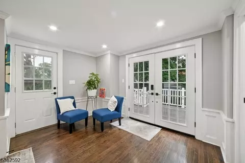 46 Maple St, Millburn, NJ 07041 photo 12