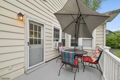 46 Maple St, Millburn, NJ 07041 photo 24