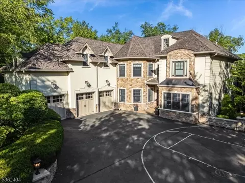 270 White Oak Ridge Rd, Short Hills, NJ 07078