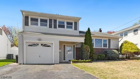 1380 Omara Dr, Union, NJ 07083