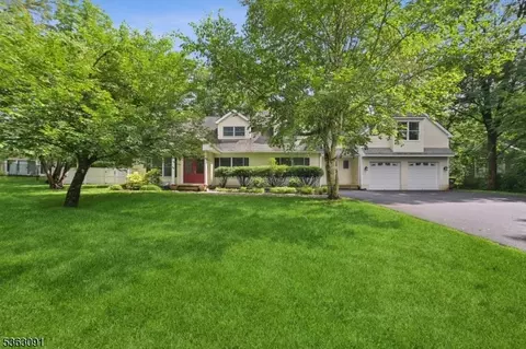 8 Culberson Rd, Basking Ridge, NJ 07920