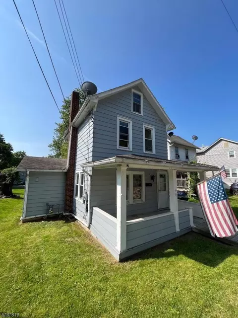 37 Cornish St, Washington, NJ 07882 photo 1