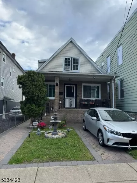 188 Hoyt St, Kearny, NJ 07032