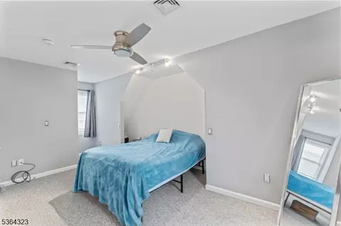 63 School St, Clark, NJ 07066 photo 14