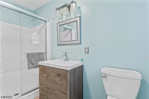 63 School St, Clark, NJ 07066 photo 18