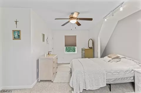 63 School St, Clark, NJ 07066 photo 17
