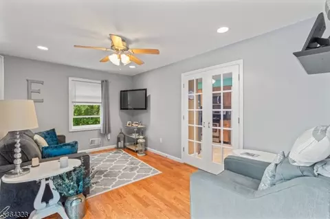 63 School St, Clark, NJ 07066 photo 11