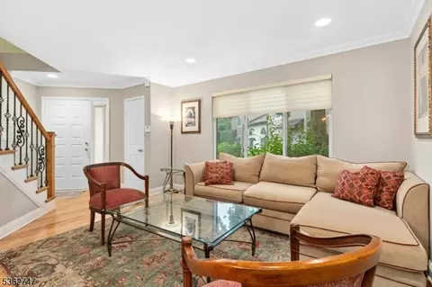 3607 Park Pl, Springfield, NJ 07081 photo 4