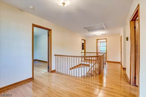 730 Old Post Rd, Edison, NJ 08817 photo 24