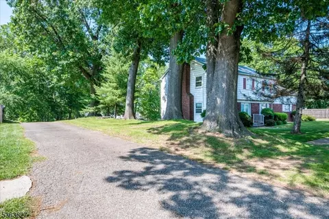 730 Old Post Rd, Edison, NJ 08817 photo 3